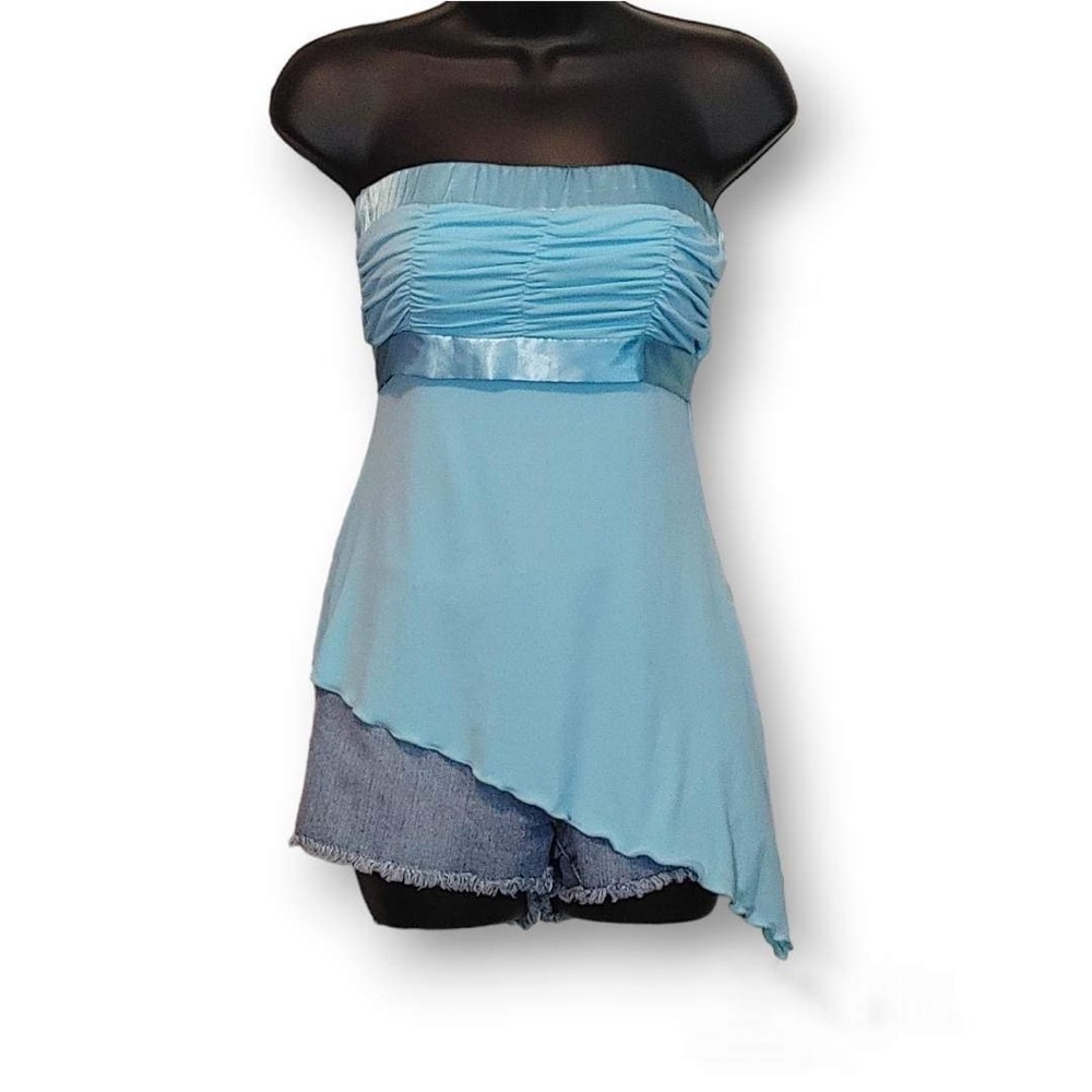 Gorgeous Pelican cove Halter top